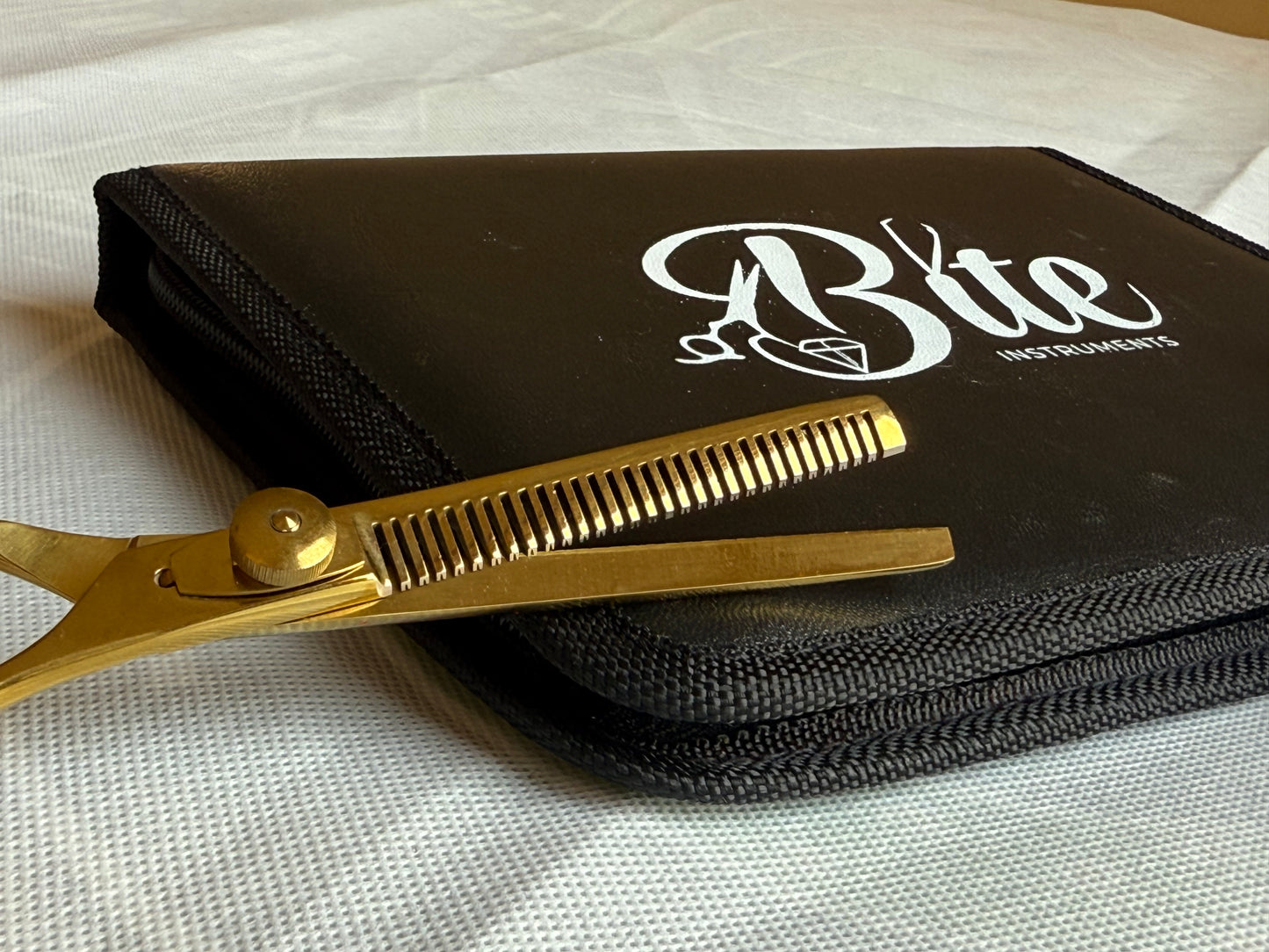 Premium Handmade Barber Kit – 6-in-1 Professional Hair Cutting Set | Sialkot Steel Scissors | Bite Instruments