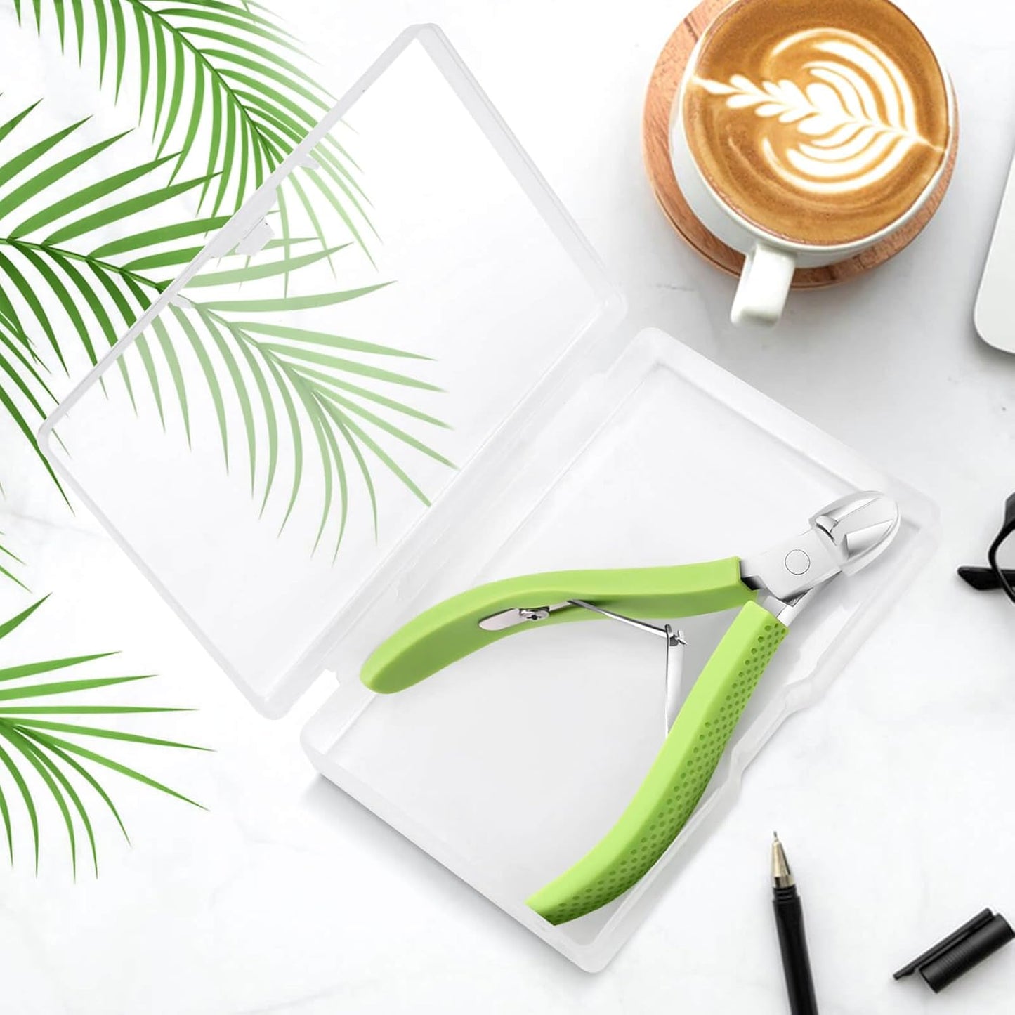 Bite Instruments Ergonomic Cuticle Cutter with Non-Slip Grip