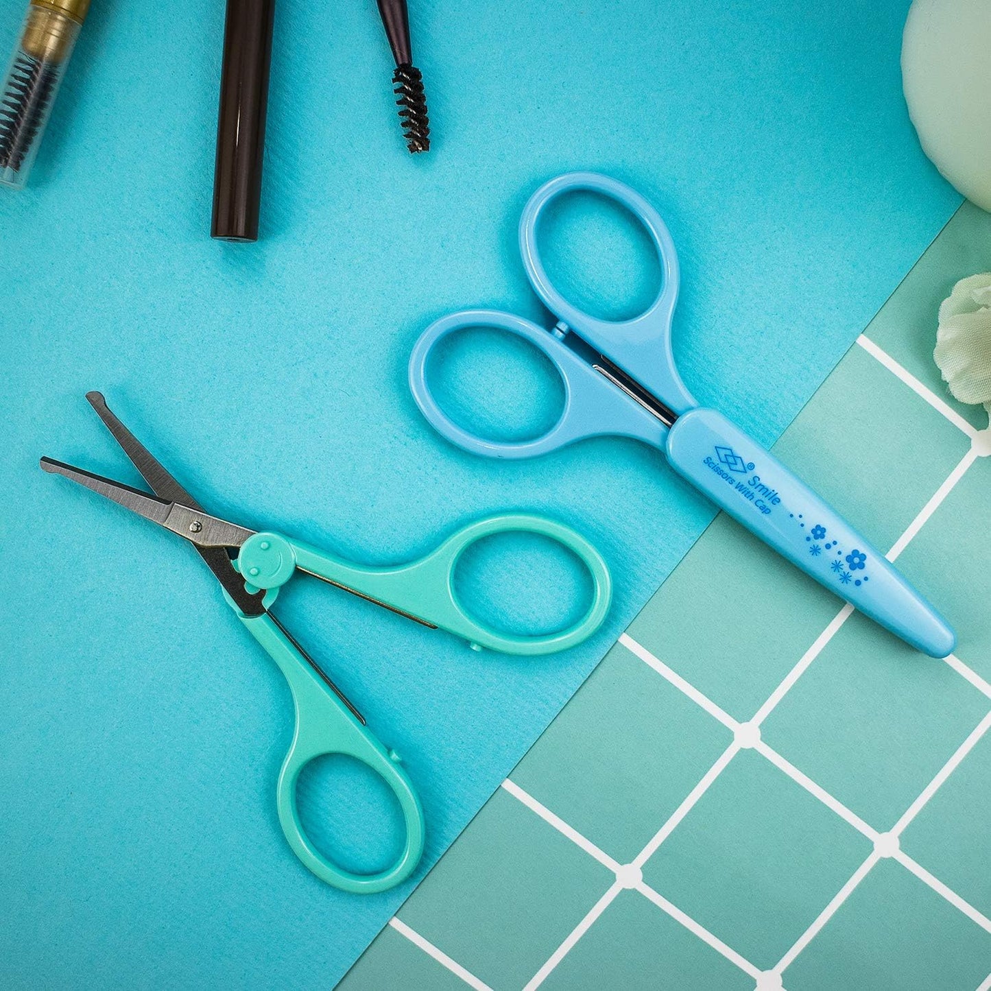 Eyelash Scissors, Small Scissors for Facial, Nose, Eyebrow, and Beard Hair Trimming & Grooming