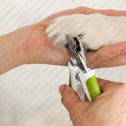Best Pet Nail Clippers for Dogs & Cats – Professional Grooming Tool | Bite Instruments
